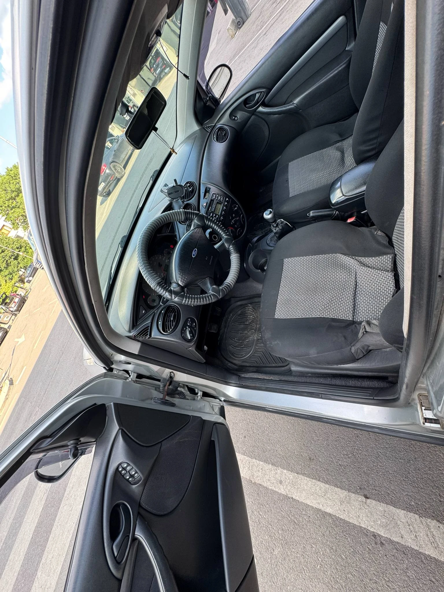 Ford Focus  - изображение 8
