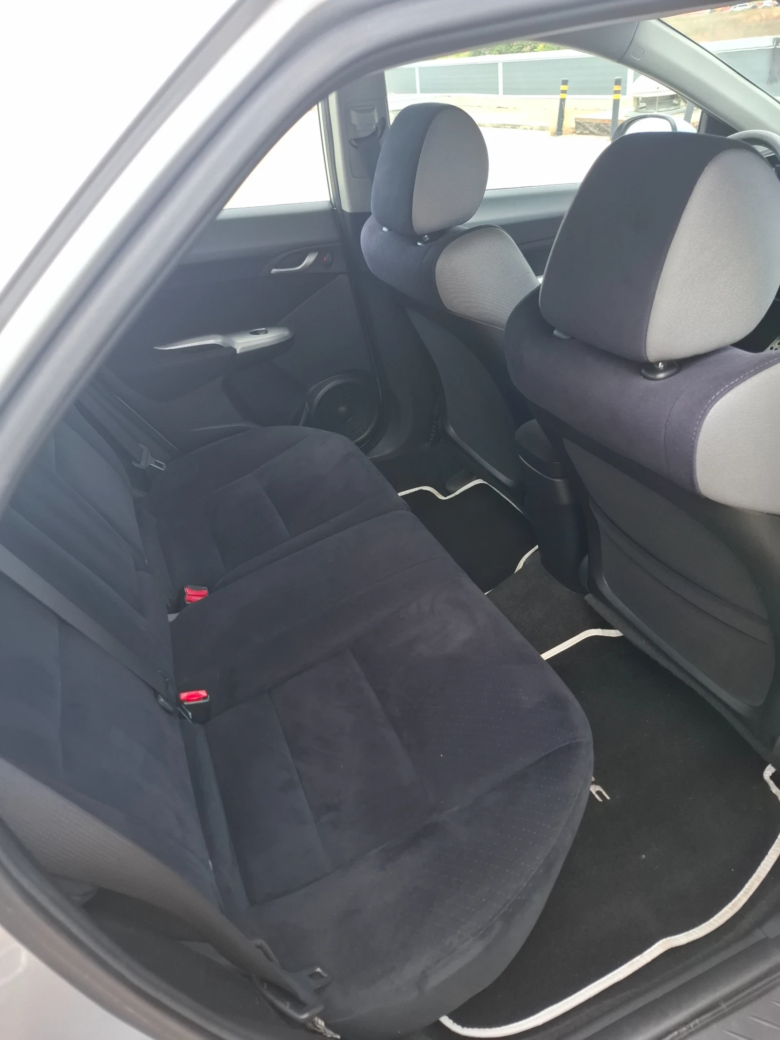 Honda Civic 2.2-CTDI - изображение 6