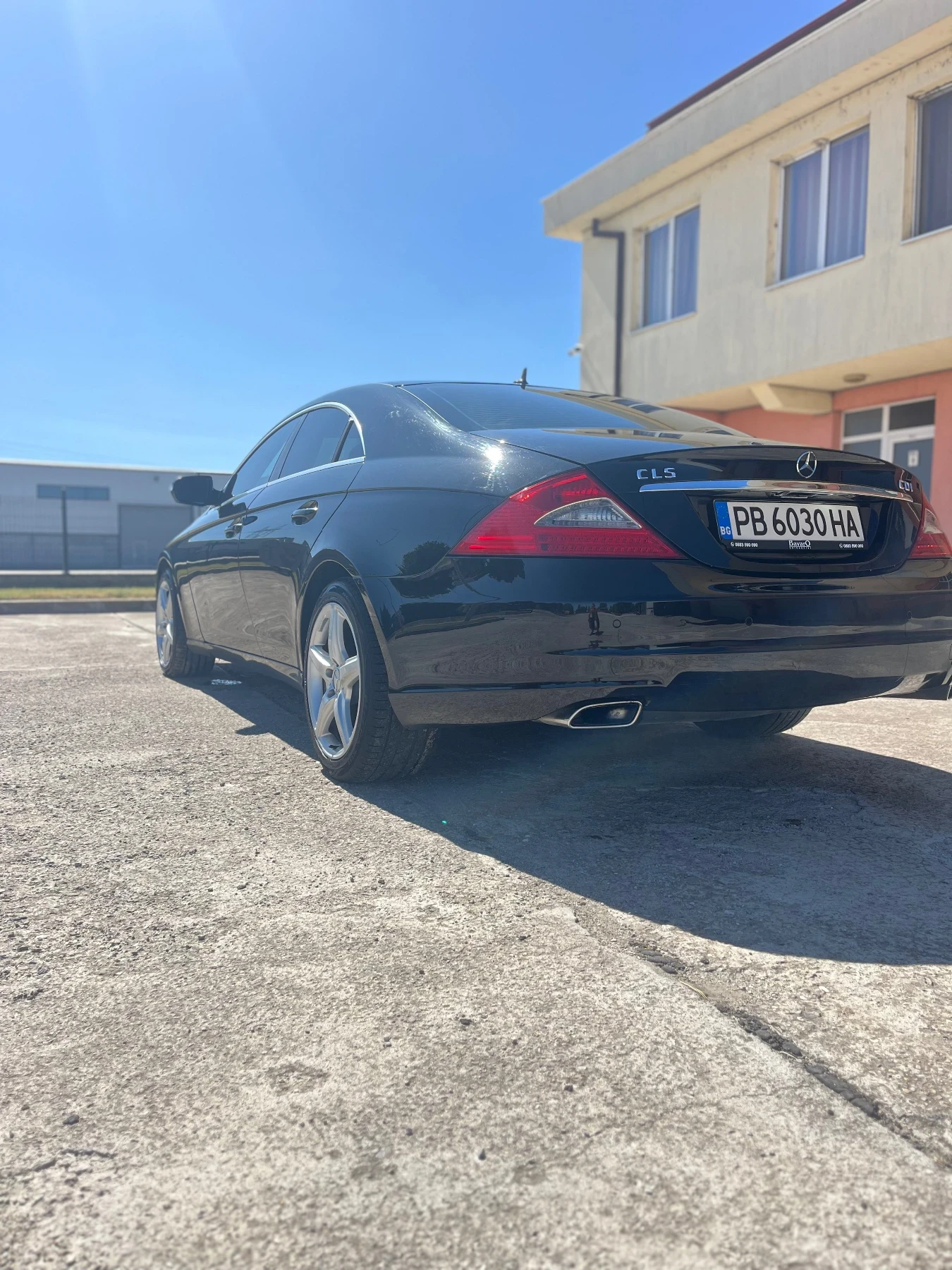 Mercedes-Benz CLS 320  - изображение 5