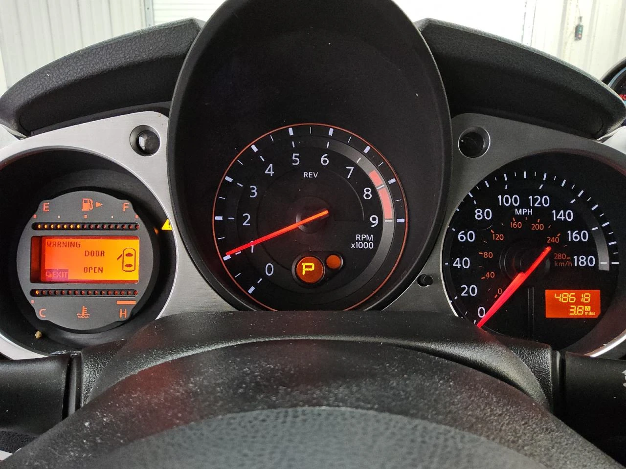 Nissan 370Z  - изображение 9