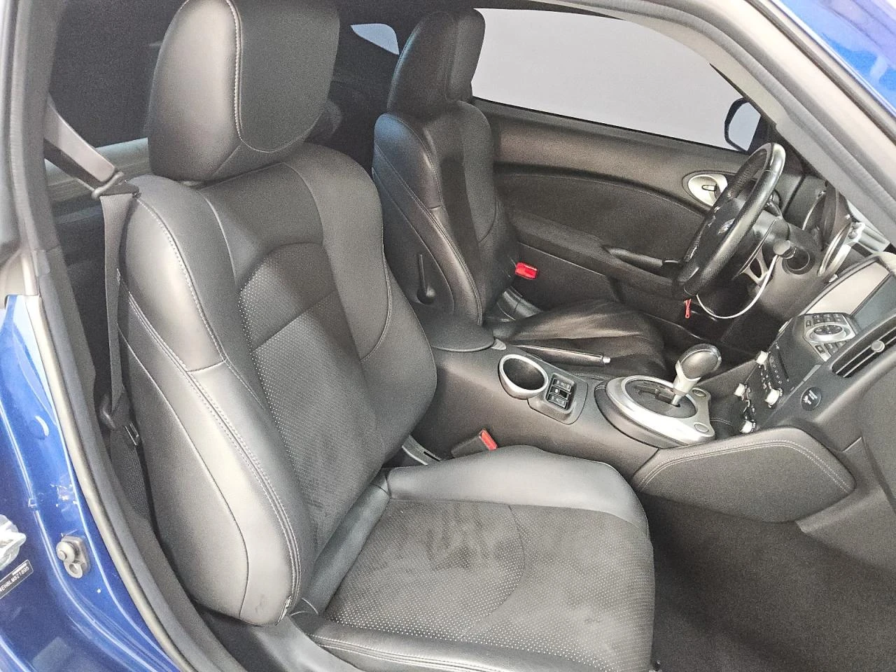 Nissan 370Z  - изображение 10