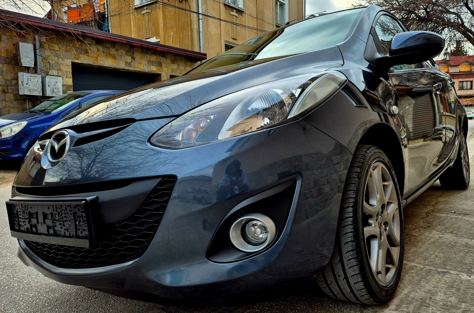 Mazda 2 1.2i- FACE LIFT-LUX-верига-japan, снимка 4 - Автомобили и джипове - 53918411