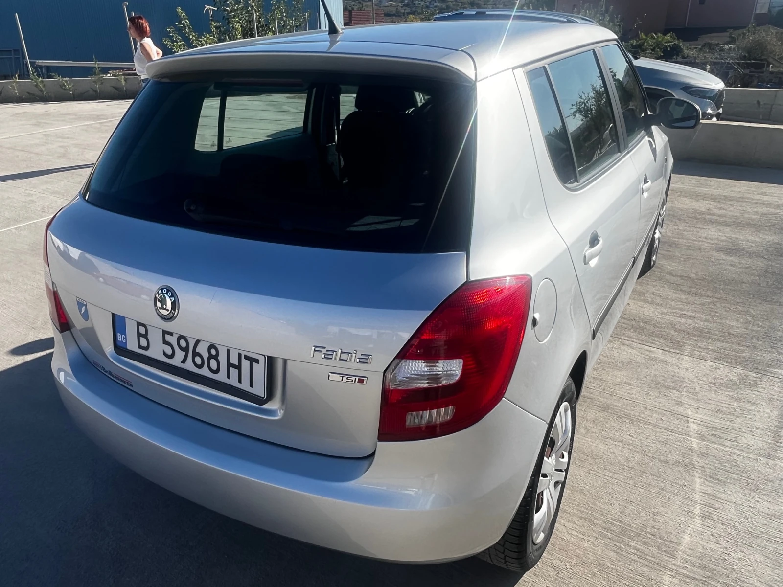Skoda Fabia, снимка 4 - Автомобили и джипове - 54095023