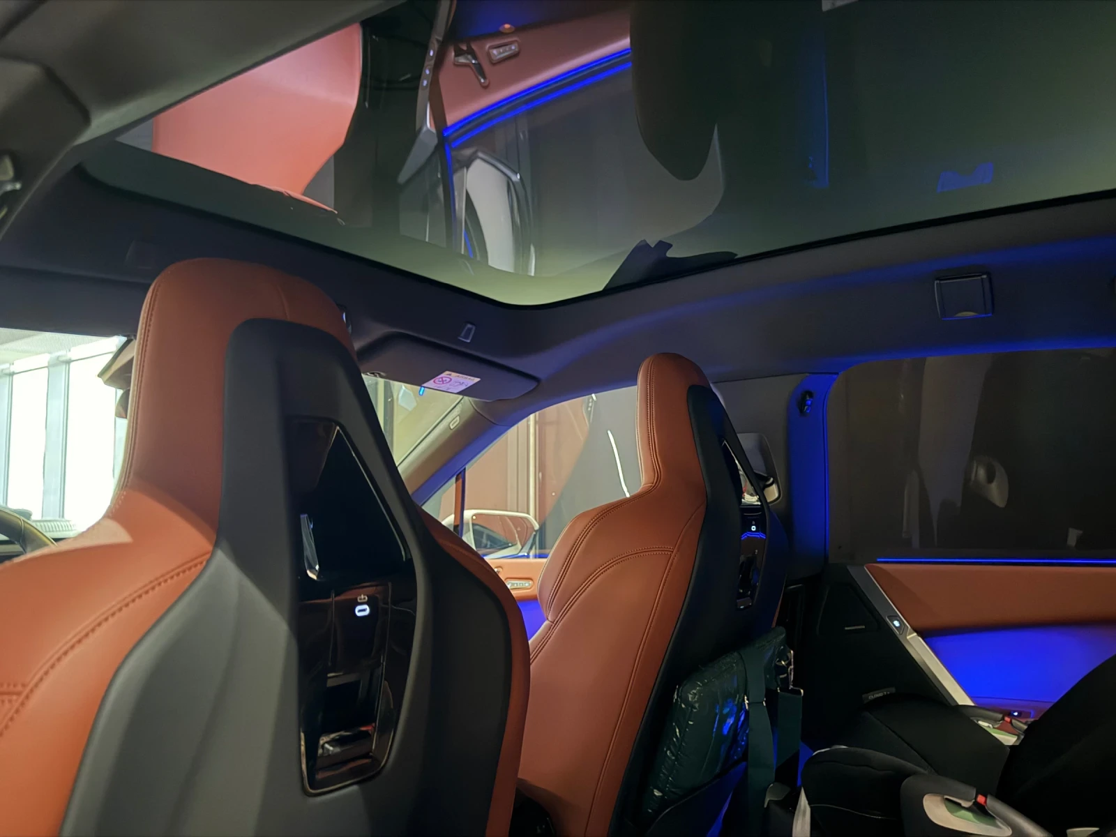 BMW iX 60 xDrive, снимка 15 - Автомобили и джипове - 54227491