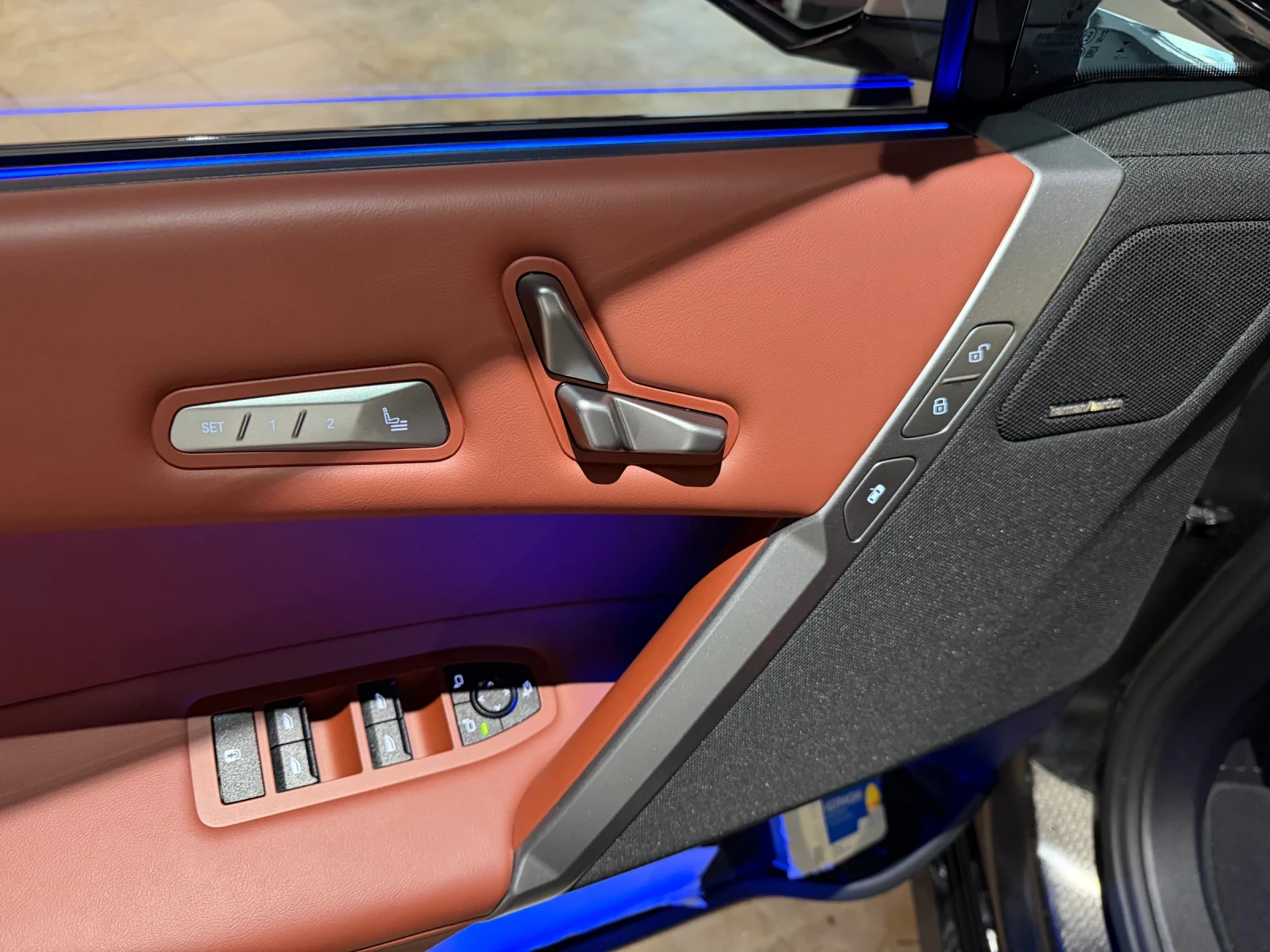 BMW iX 60 xDrive, снимка 5 - Автомобили и джипове - 54227491