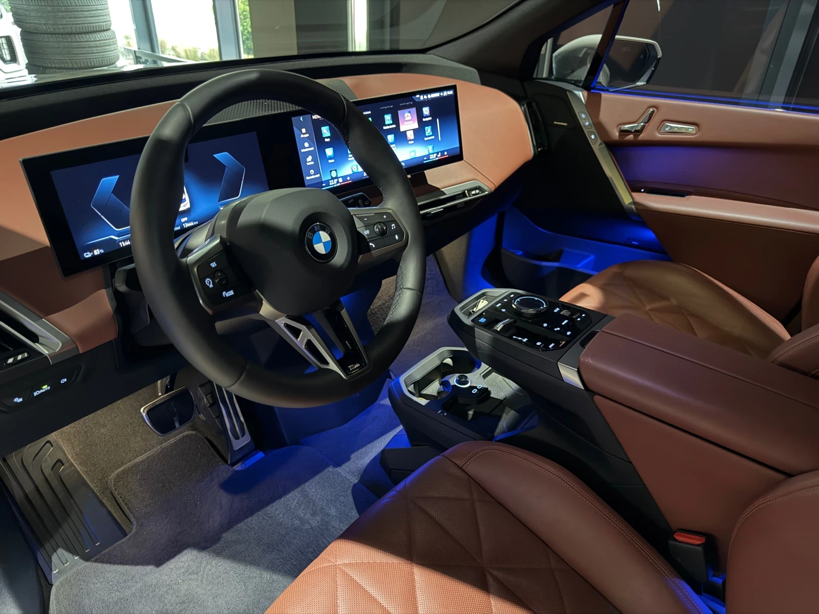 BMW iX 60 xDrive, снимка 8 - Автомобили и джипове - 54227491