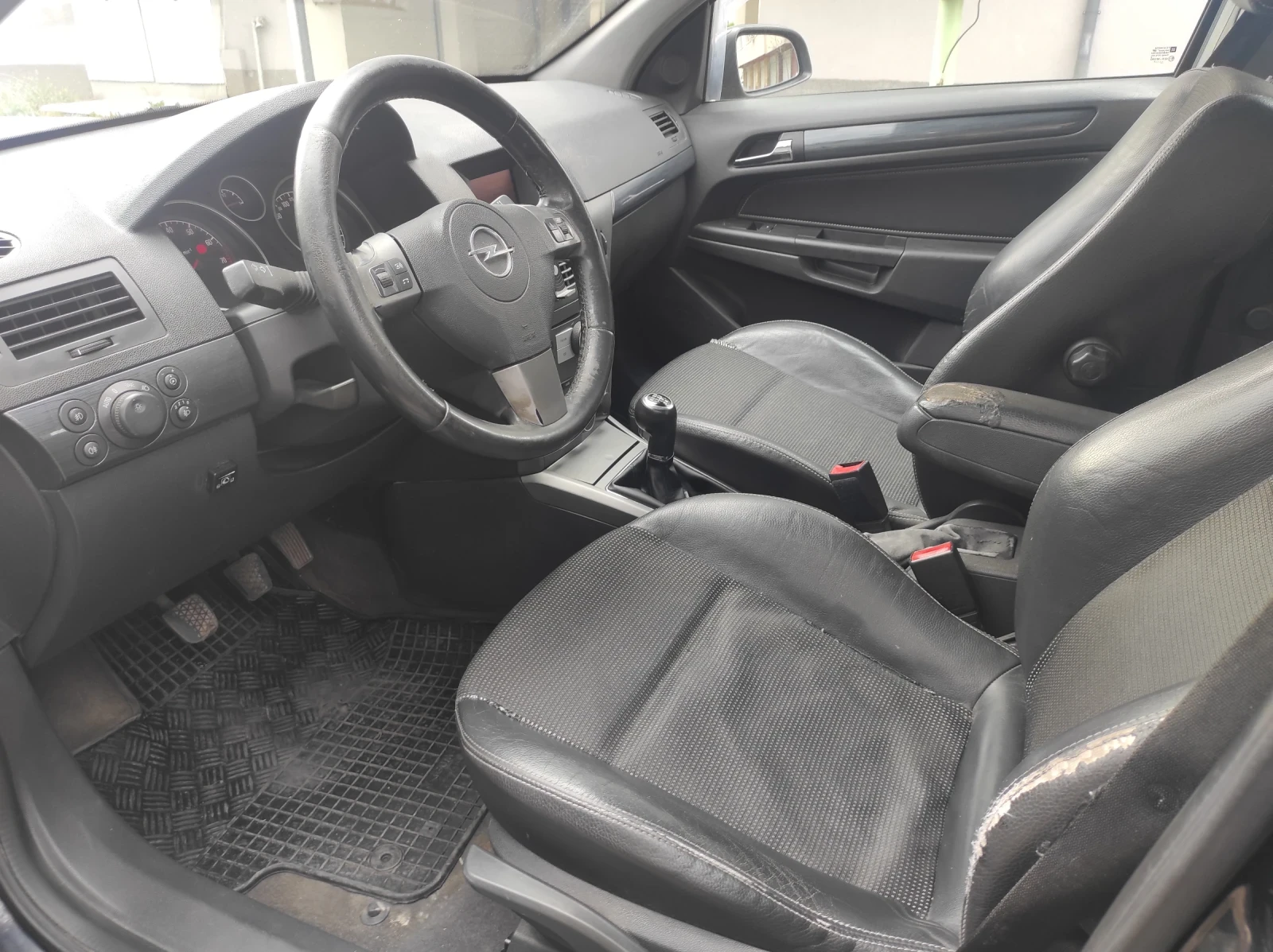 Opel Astra H, снимка 6 - Автомобили и джипове - 54260004