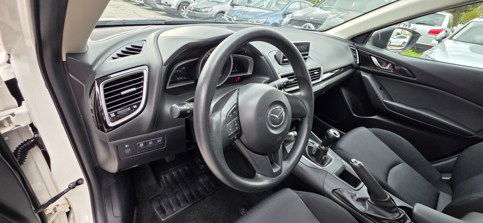 Mazda 3 1.5i 101k.c UNIKAT EURO 6B 97000km!!! | Mobile.bg � ����������� 8