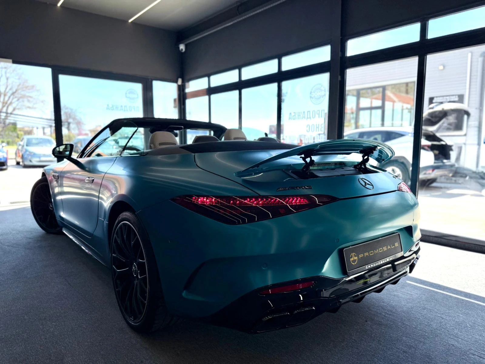 Mercedes-Benz SL 63 AMG Cabrio* Burmester* NightP* �������* �����* ������ | Mobile.bg � ����������� 4