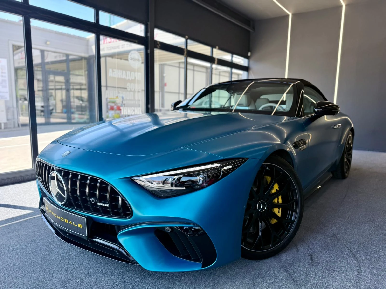 Mercedes-Benz SL 63 AMG Cabrio* Burmester* NightP* �������* �����* ������ | Mobile.bg � ����������� 3