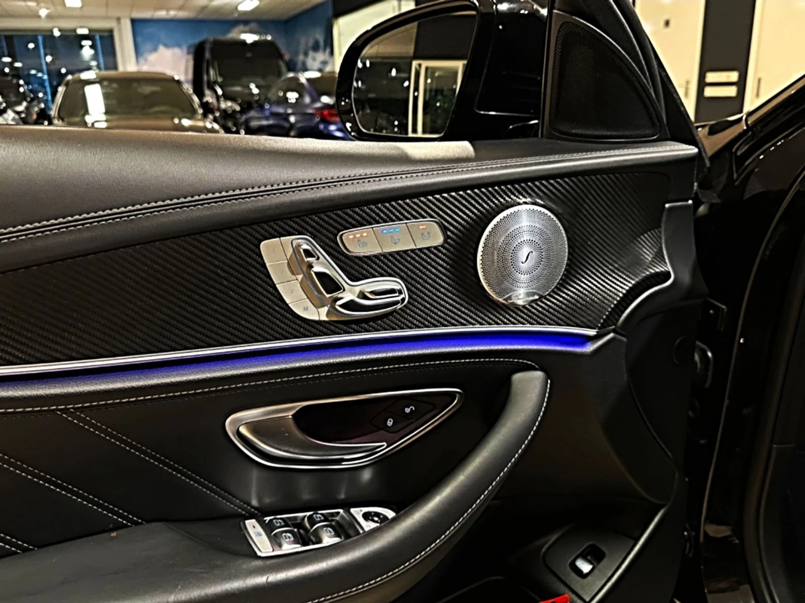 Mercedes-Benz E 63 AMG Очакван Внос Mercedes-Benz E63S AMG* CERAMIC* , снимка 11 - Автомобили и джипове - 54479329