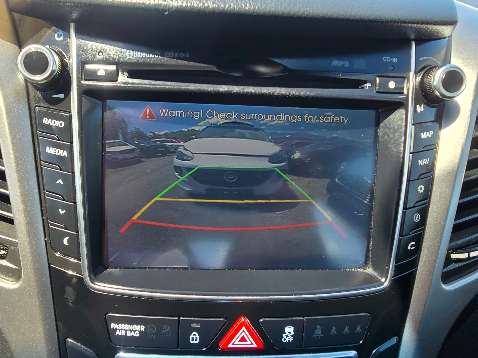 Hyundai I30 1.4I-100K.C-NAVI-CAMERA--EURO6, снимка 16 - Автомобили и джипове - 54913775