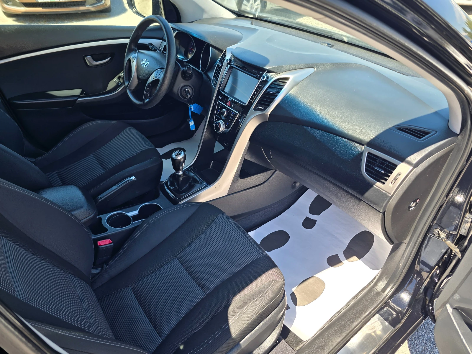Hyundai I30 1.4I-100K.C-NAVI-CAMERA--EURO6, снимка 11 - Автомобили и джипове - 54913775