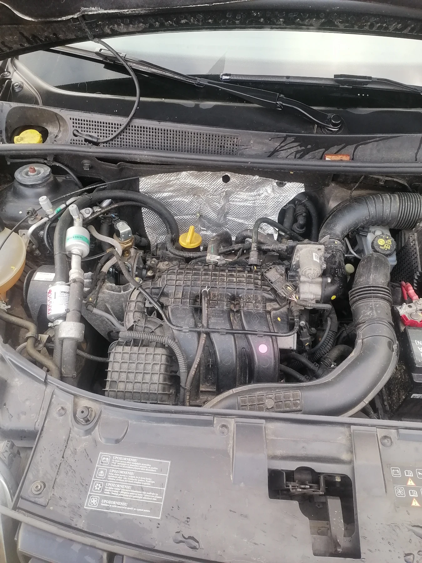 Dacia Logan 1000-GAZ, снимка 6 - Автомобили и джипове - 54976052