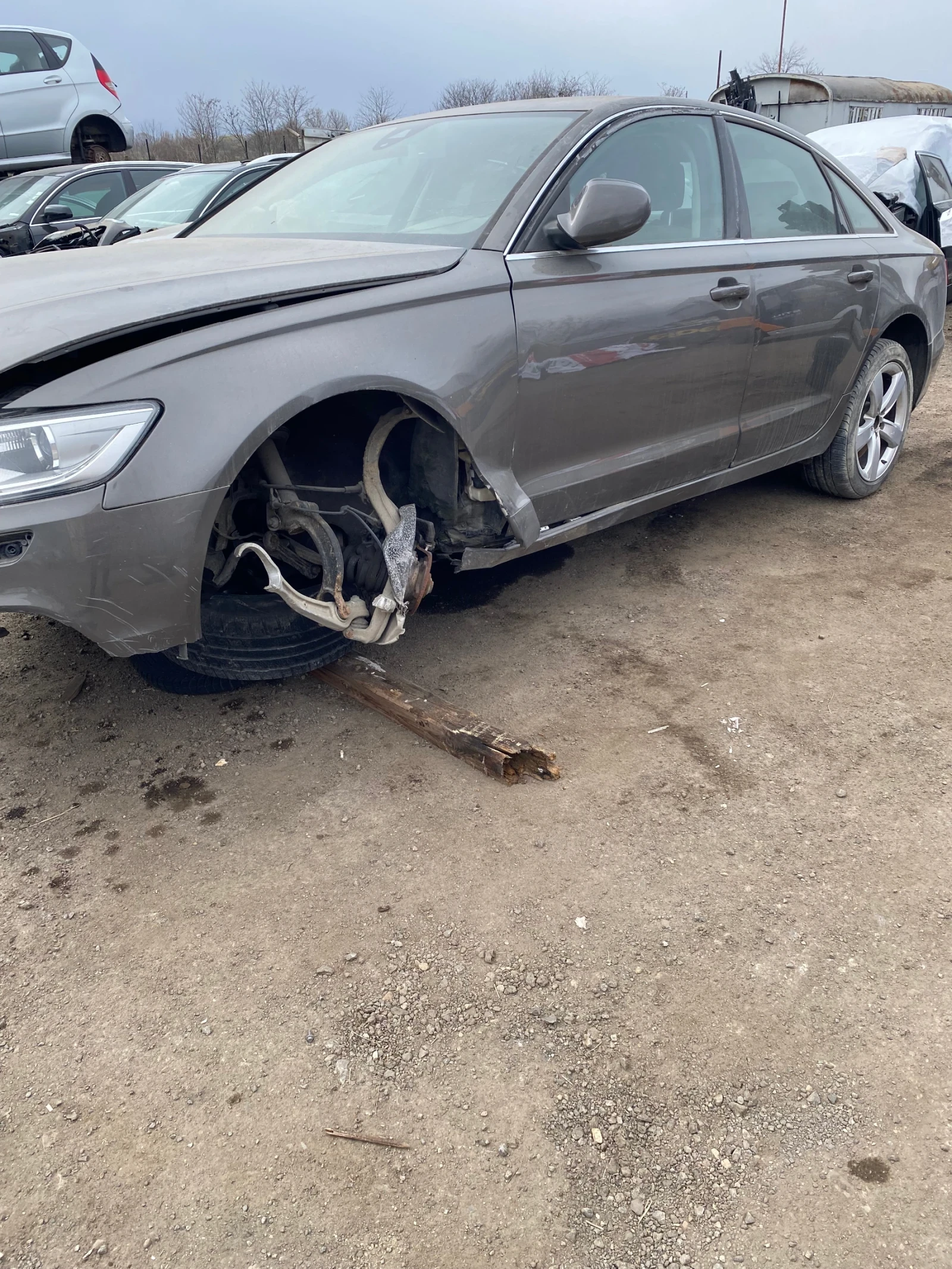 Audi A6, снимка 2 - Автомобили и джипове - 55084744