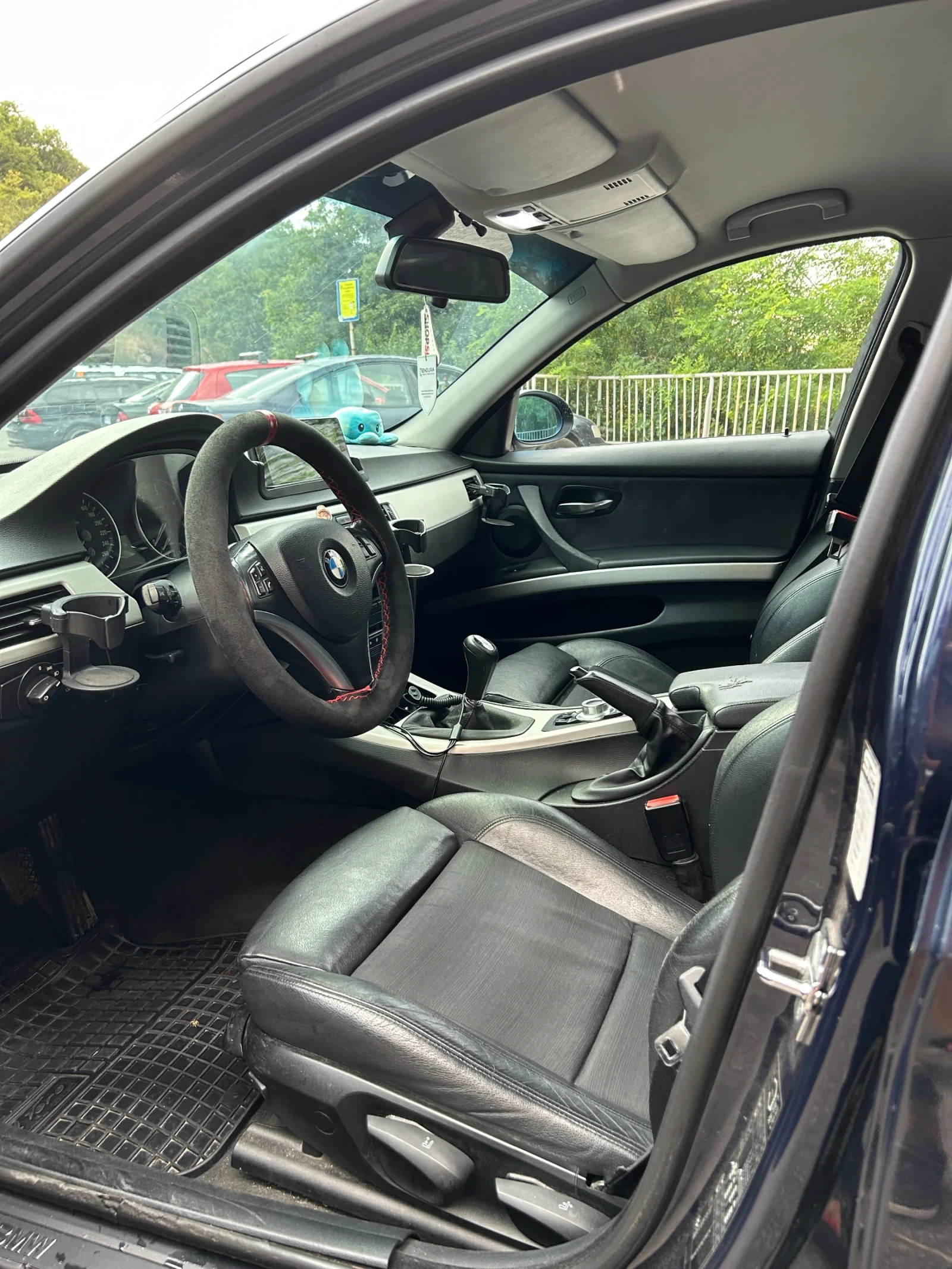 BMW 320 320d, снимка 10 - Автомобили и джипове - 55327214