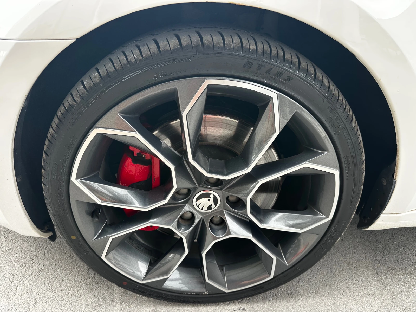 Skoda Octavia VRS 2.0TDI 184к.с Ръчка* КАТО НОВА, снимка 6 - Автомобили и джипове - 55432251