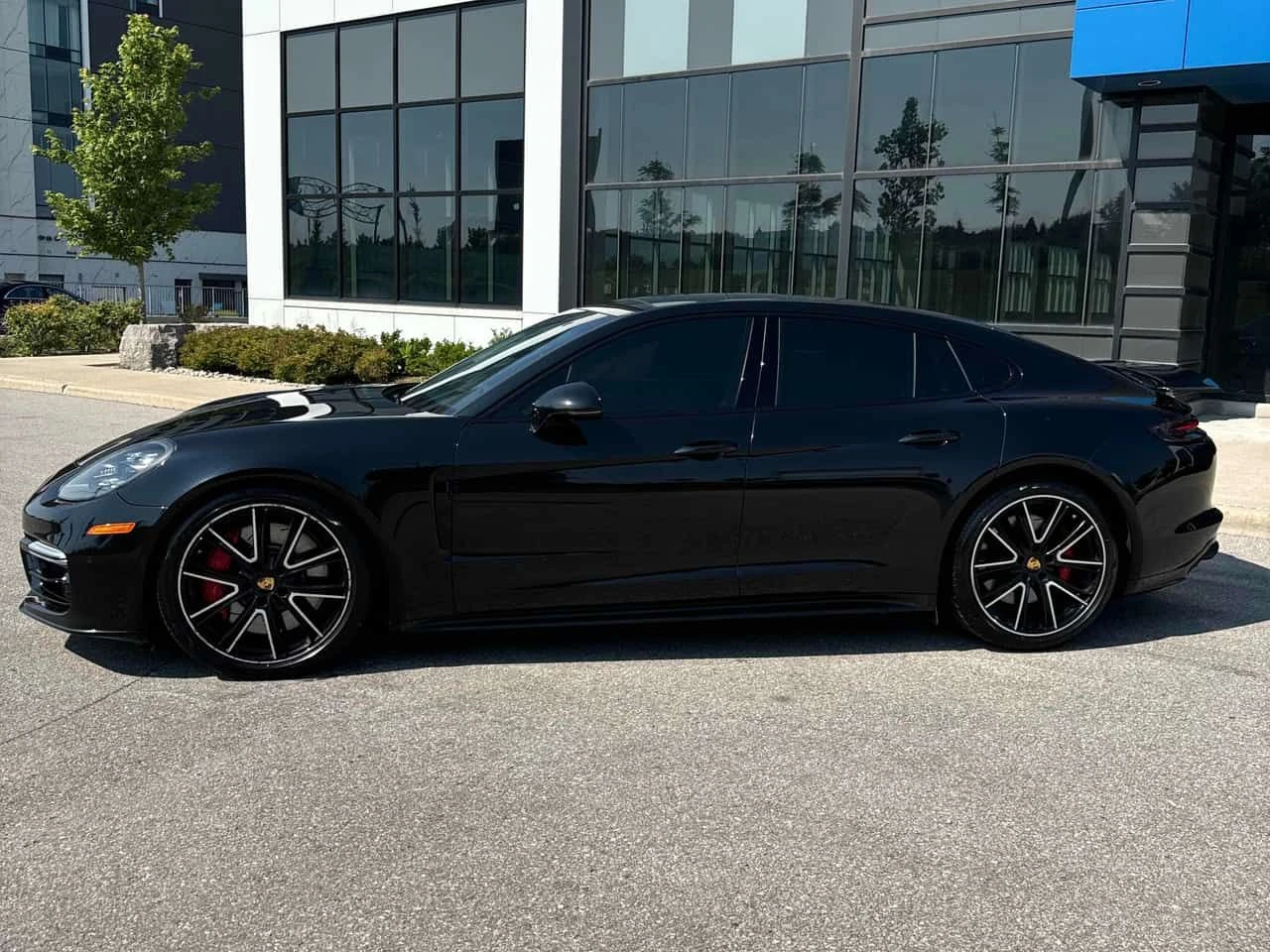 Porsche Panamera Turbo  CARFAX, снимка 14 - Автомобили и джипове - 55476080