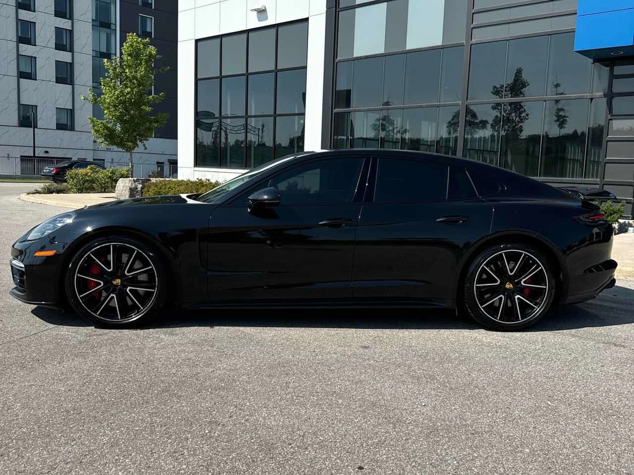 Porsche Panamera Turbo  CARFAX, снимка 2 - Автомобили и джипове - 55476080