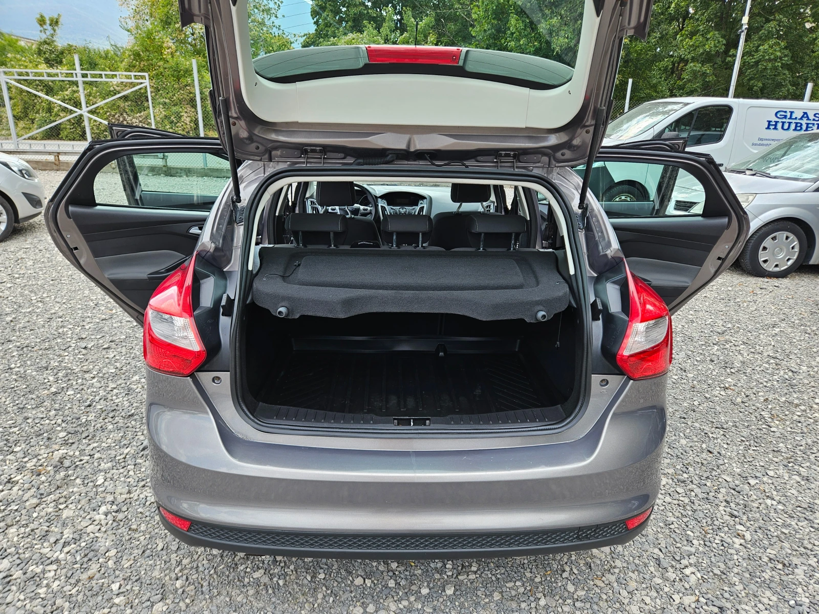 Ford Focus 1.6 TDCI 95кс., снимка 15 - Автомобили и джипове - 55803868