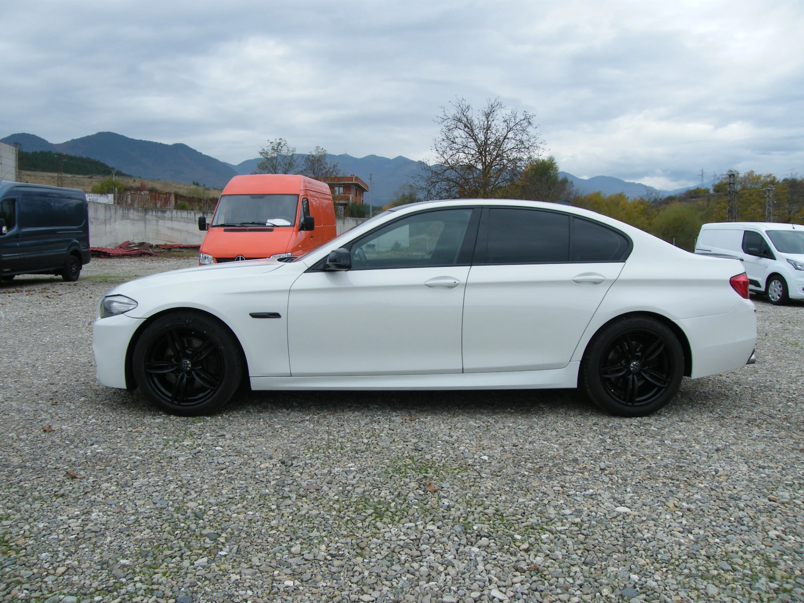 BMW 530 3, 0 , снимка 6 - Автомобили и джипове - 56707267