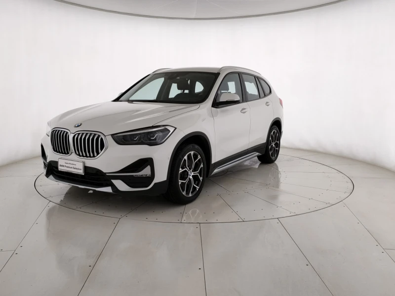 BMW X1 xDrive 18d xLine  LCI, снимка 1 - Автомобили и джипове - 47969912