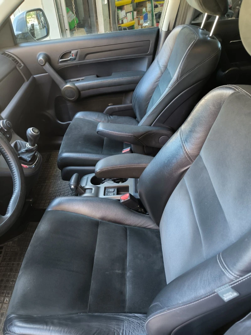 Honda Cr-v, снимка 9 - Автомобили и джипове - 52174700