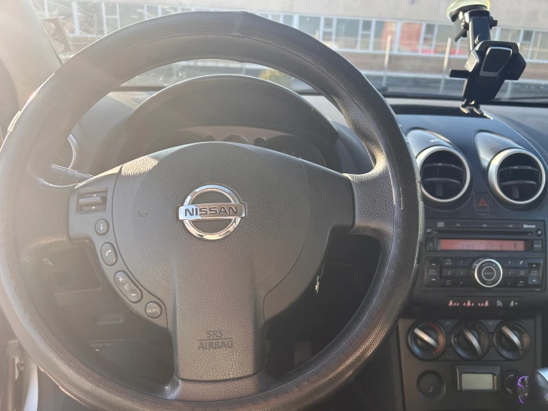 Nissan Qashqai, снимка 3 - Автомобили и джипове - 52849742
