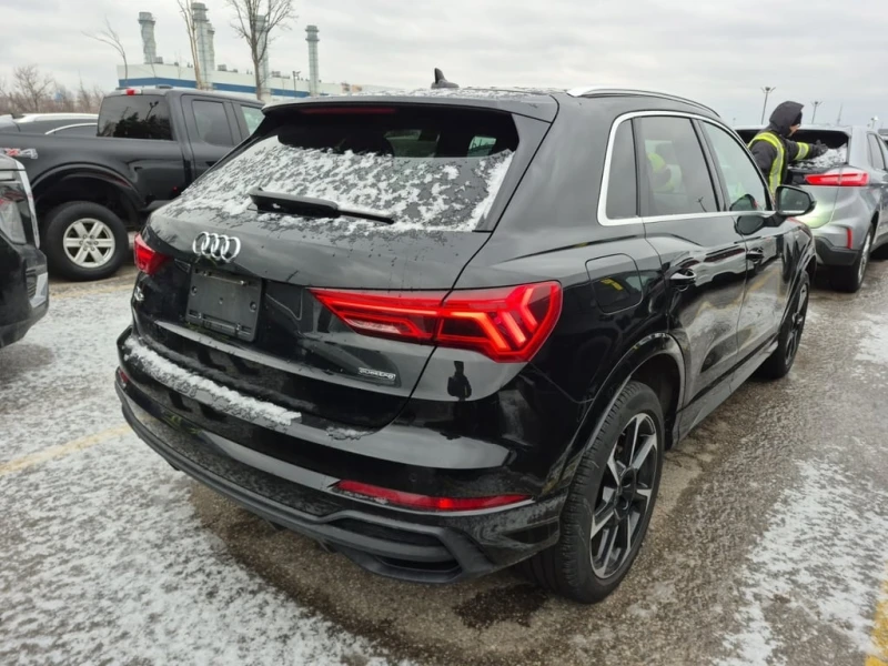 Audi Q3 * PROGRESSIV * CARFAX * БЕЗ ПЪРВОНАЧАЛНА ВНОСКА, снимка 3 - Автомобили и джипове - 53097657