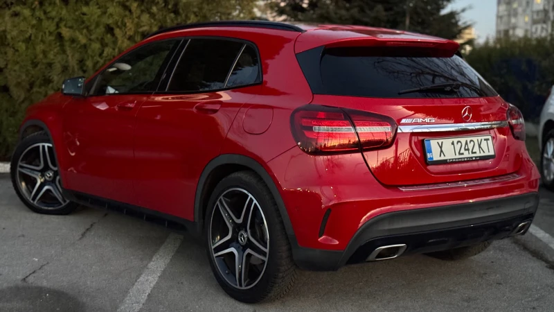 Mercedes-Benz GLA 220 AMG 4-Matic, снимка 4 - Автомобили и джипове - 53253351