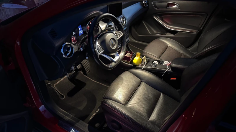 Mercedes-Benz GLA 220 AMG 4-Matic, снимка 7 - Автомобили и джипове - 53253351