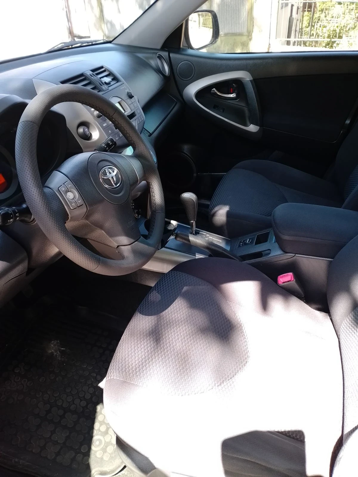 Toyota Rav4 4x4 2.0 Газ/Бензин  - изображение 10
