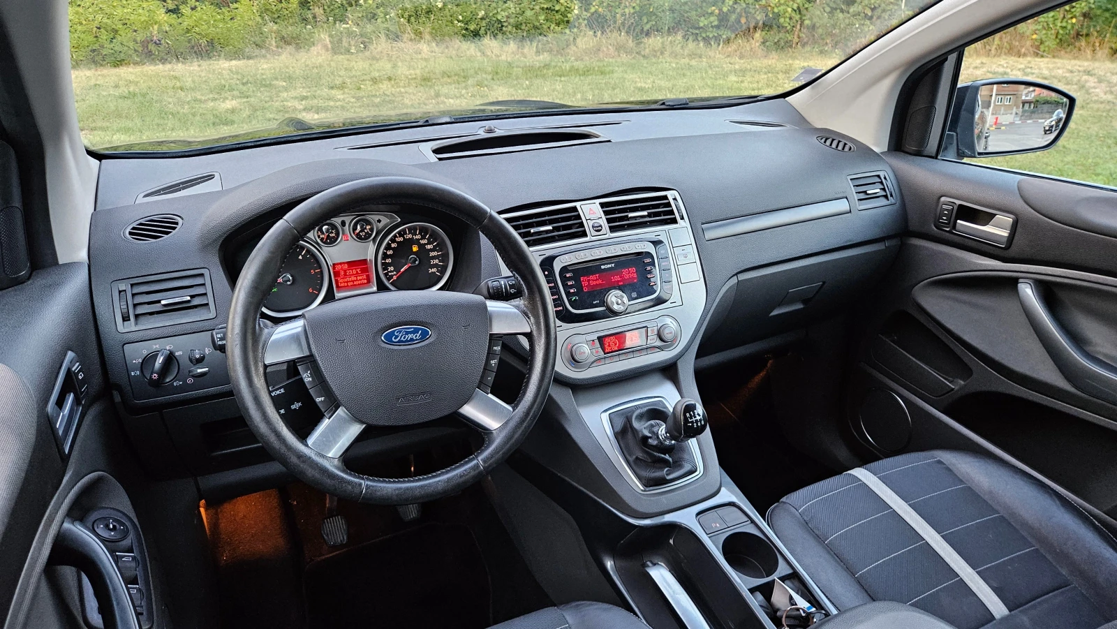 Ford Kuga 2.0 HDI 4X4/KOJA/KLIMATRONIK - изображение 10