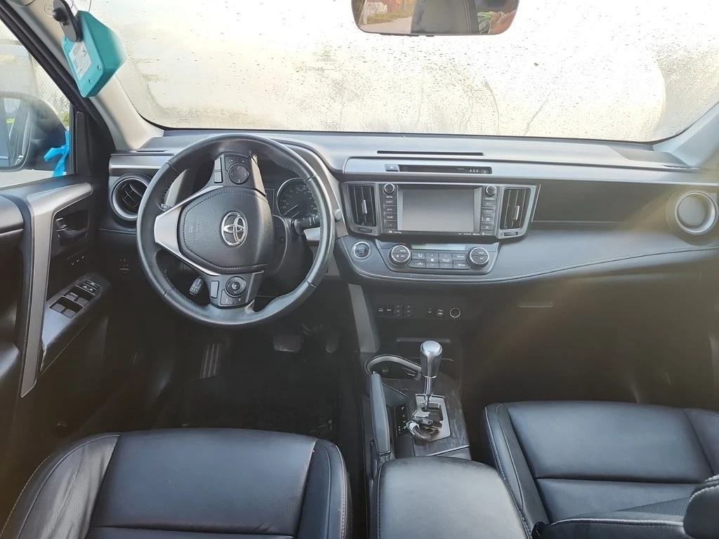 Toyota Rav4 * LIMITED * CARFAX * БЕЗ ПЪРВОНАЧАЛНА ВНОСКА - изображение 10