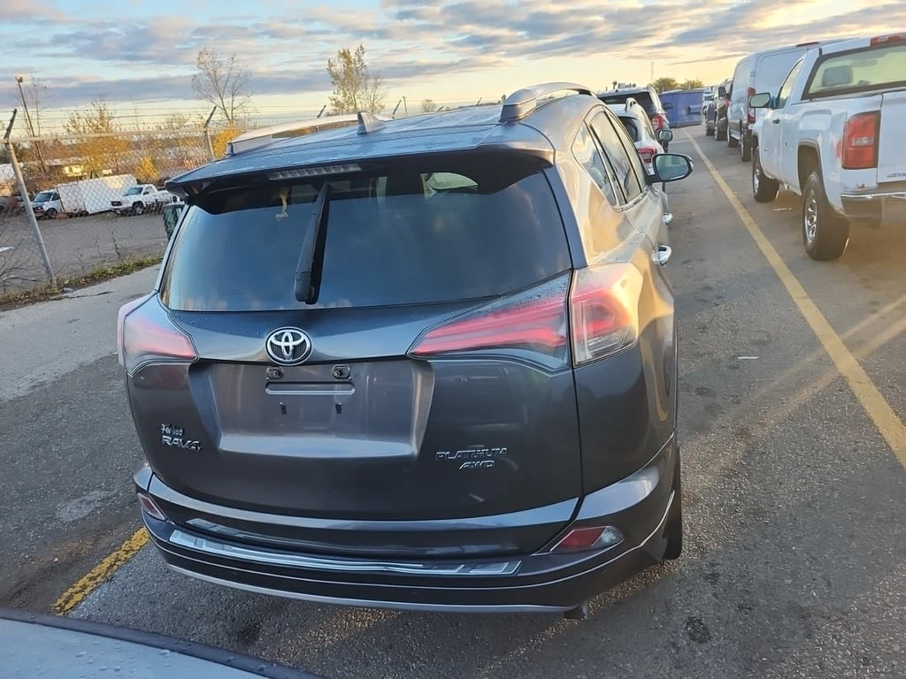 Toyota Rav4 * LIMITED * CARFAX * БЕЗ ПЪРВОНАЧАЛНА ВНОСКА - изображение 6