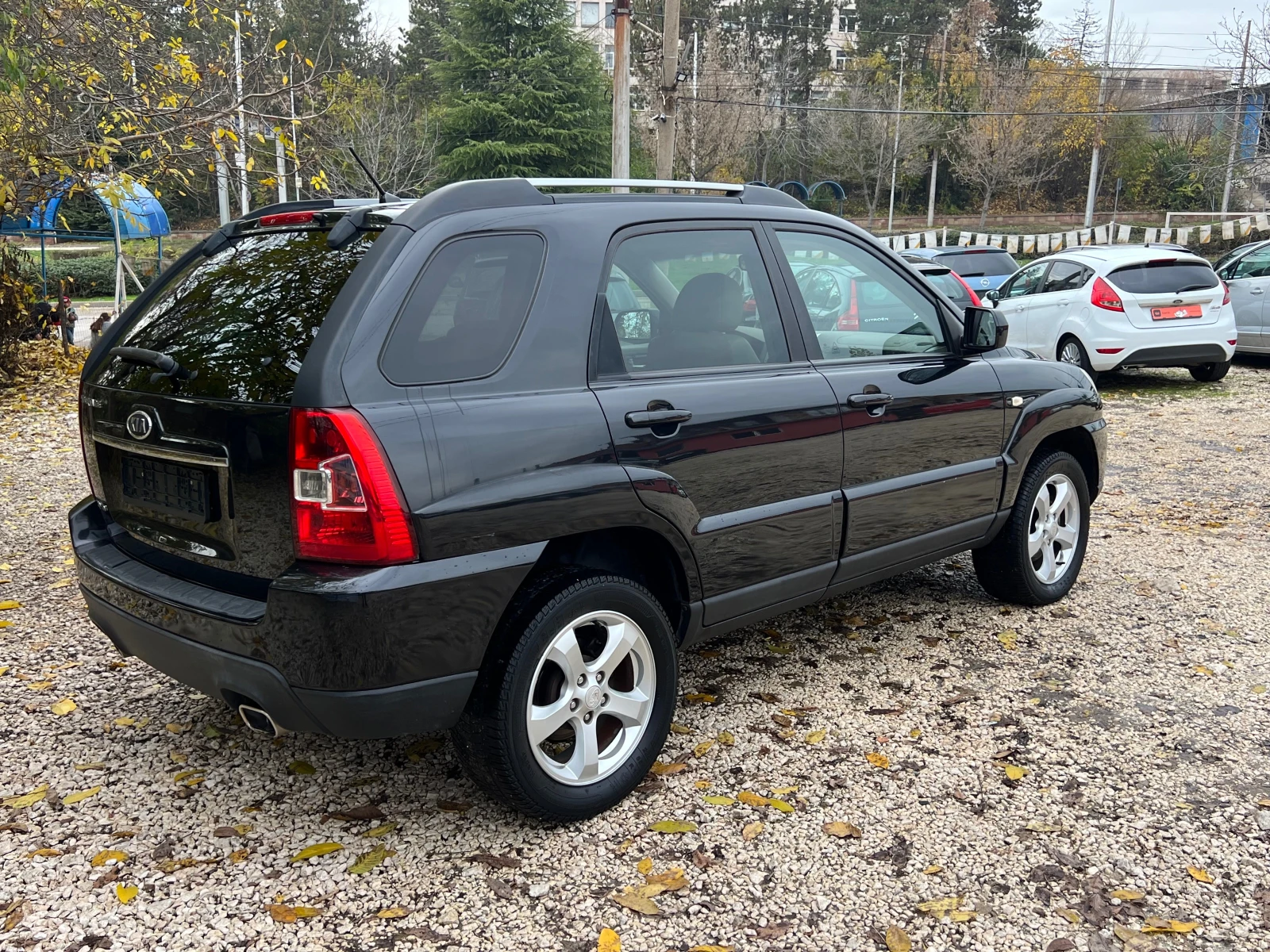 Kia Sportage Facelift 2, 0gpl 4x4 - изображение 3