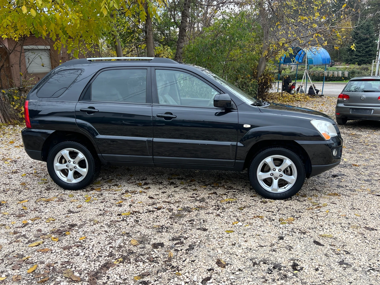 Kia Sportage Facelift 2, 0gpl 4x4 - изображение 2