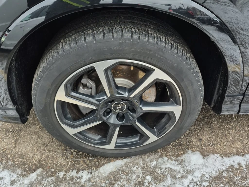 Audi Q3 * PROGRESSIV * CARFAX * БЕЗ ПЪРВОНАЧАЛНА ВНОСКА - изображение 6