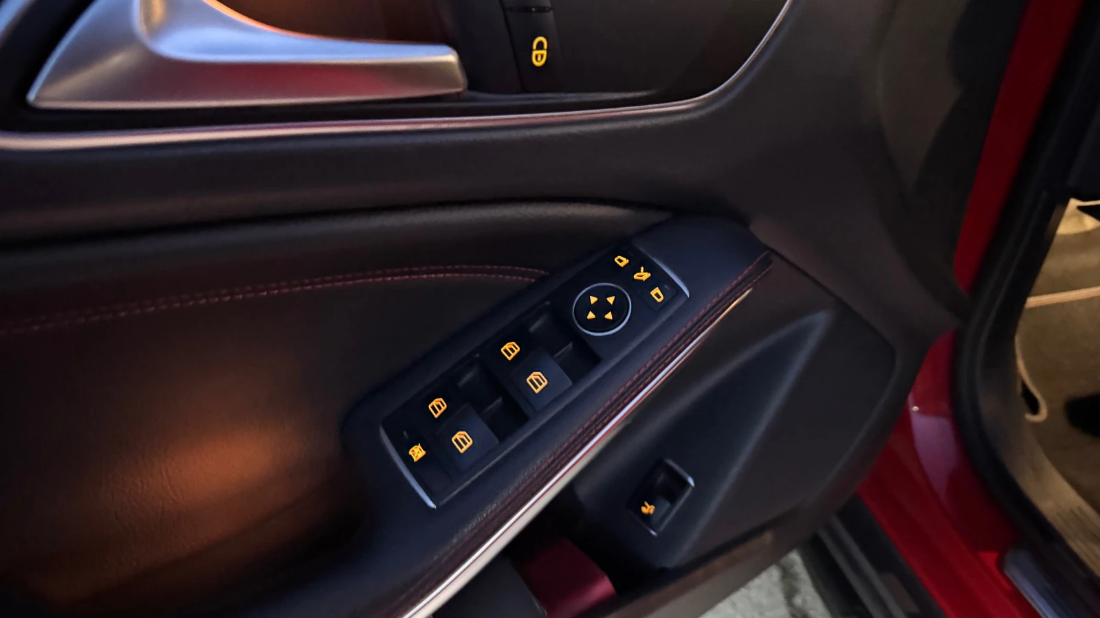 Mercedes-Benz GLA 220 AMG 4-Matic - изображение 8