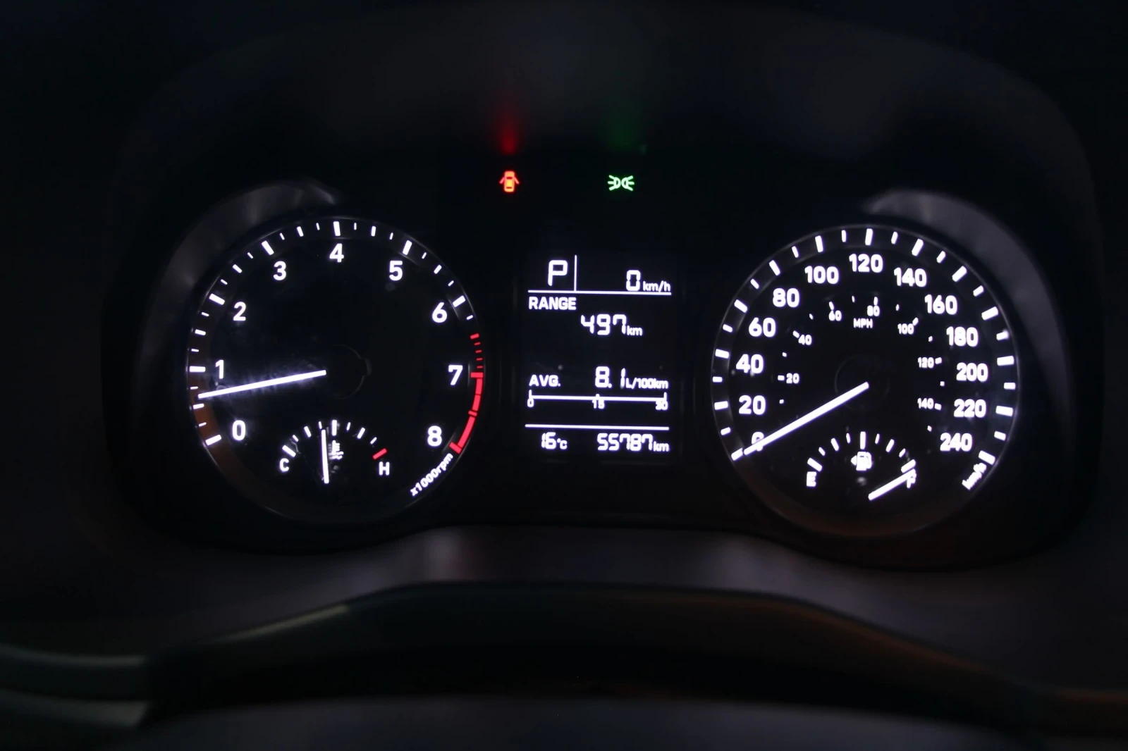 Hyundai Kona, снимка 10 - Автомобили и джипове - 54568771
