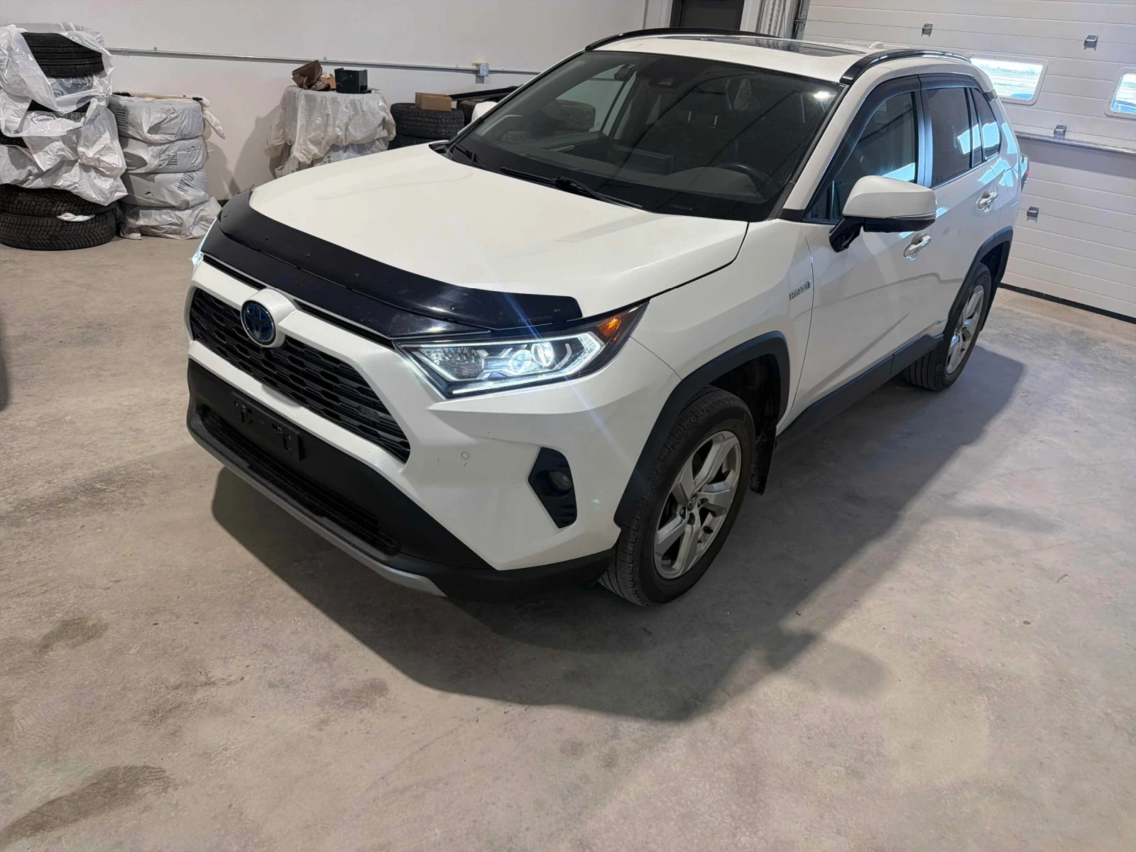 Toyota Rav4 HYBRID LIMITED * 4WD * ОБДУХ * CARFAX * , снимка 5 - Автомобили и джипове - 54736971