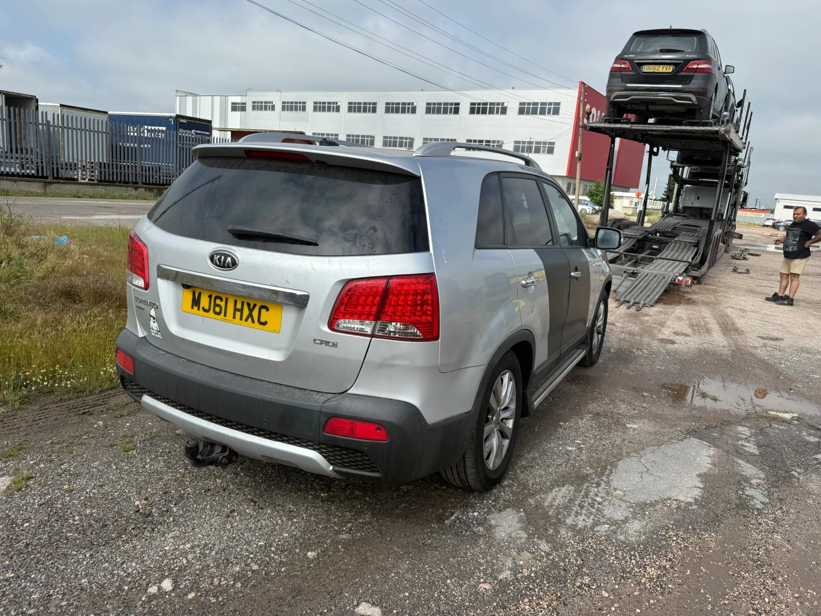 Kia Sorento 2.2 crdi auto, снимка 3 - Автомобили и джипове - 54760356