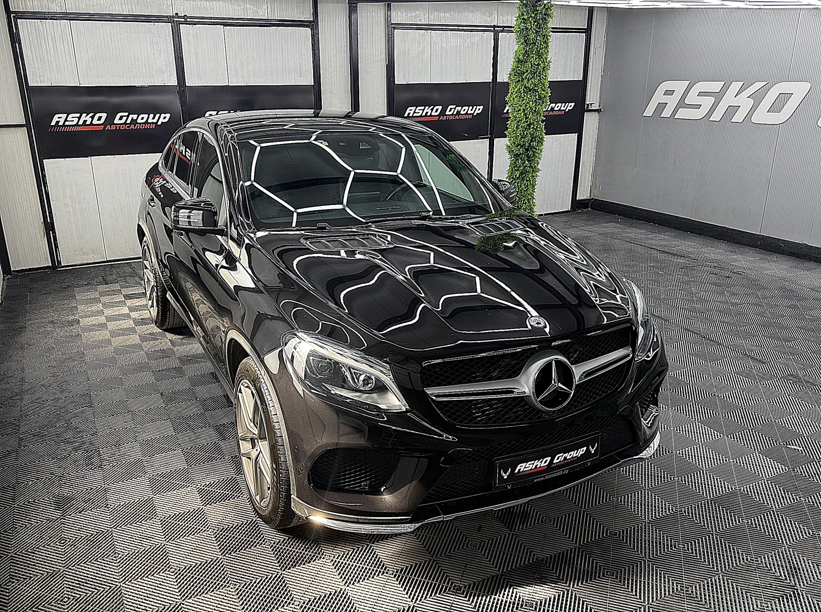 Mercedes-Benz GLE 350 KUPE/AMG-line/4-Matic//СОБСТВЕН ЛИЗИНГ, снимка 7 - Автомобили и джипове - 55347621