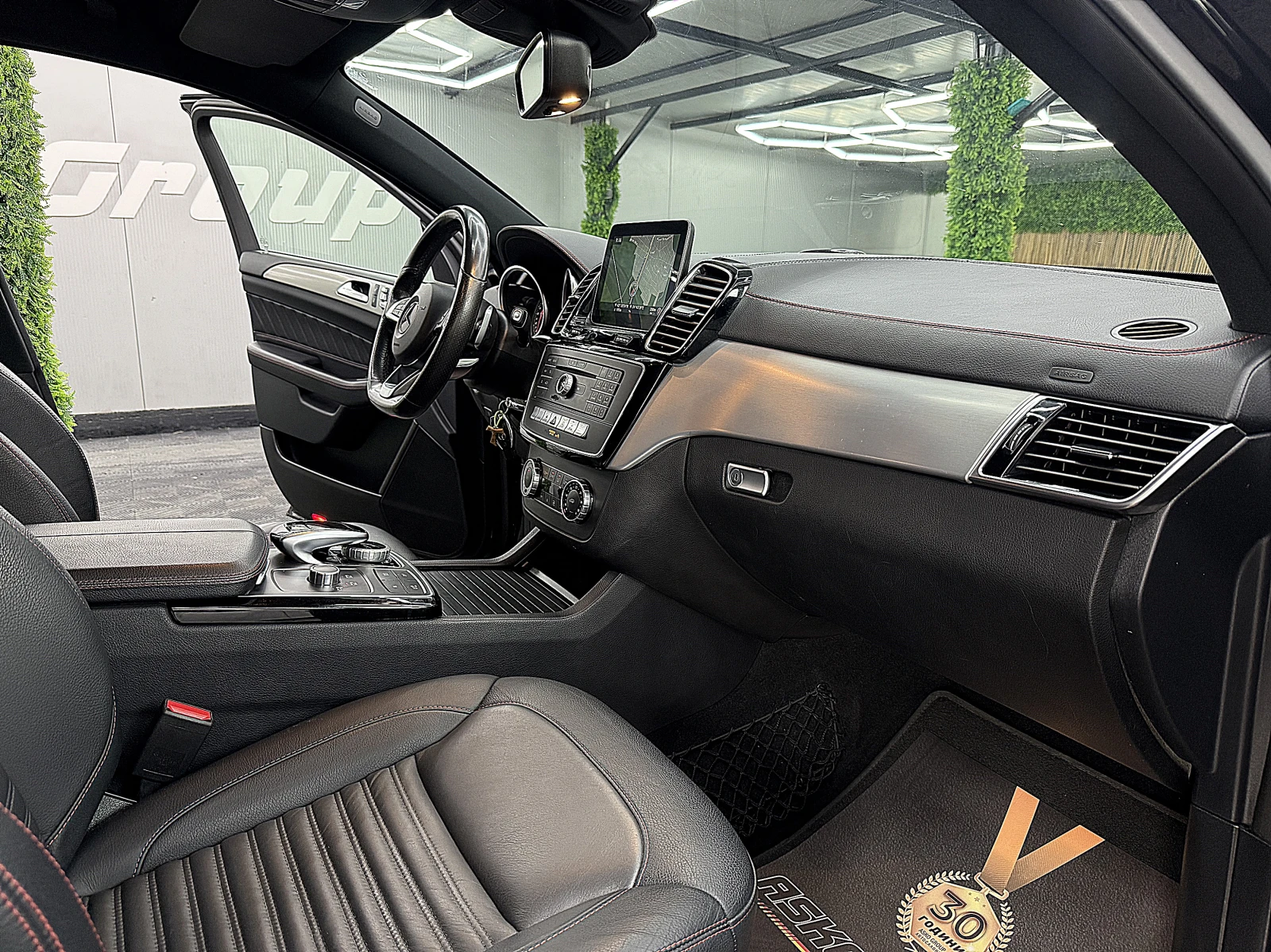 Mercedes-Benz GLE 350 KUPE/AMG-line/4-Matic//СОБСТВЕН ЛИЗИНГ, снимка 9 - Автомобили и джипове - 55347621