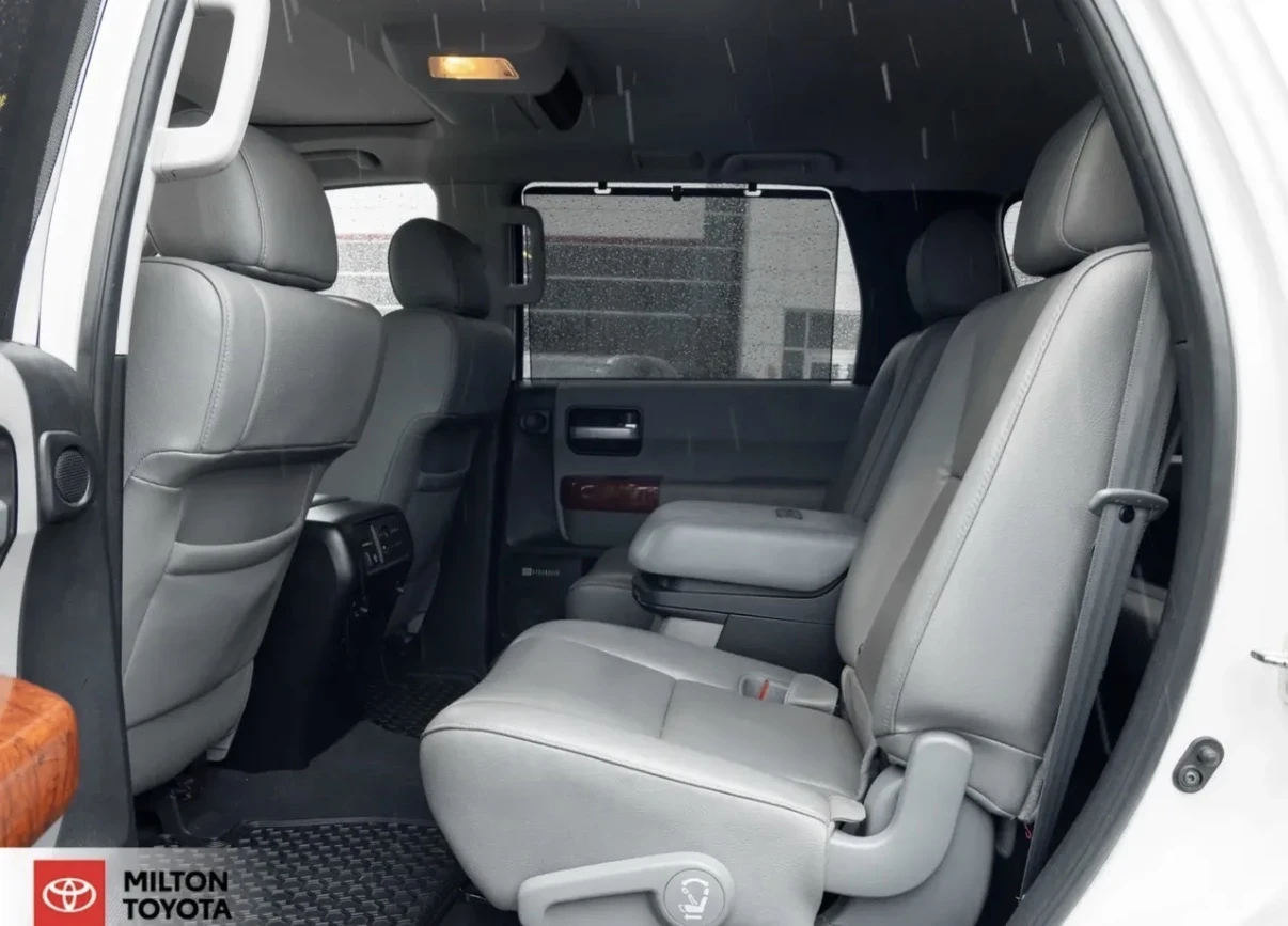 Toyota Sequoia PLATINUM | AWD | 2019 | 7 МЕСТА | БЕЗ ИНЦИДЕНТИ | , снимка 10 - Автомобили и джипове - 55631961