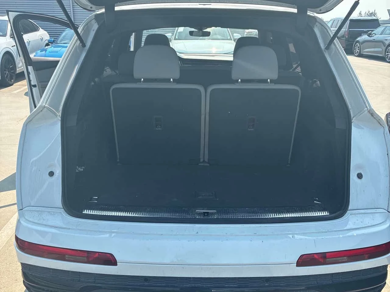 Audi Q7 Technik/360/DIS/HUD/B&O/MATIRX/ОТ ПРЕДСТАВИТЕЛСТВО, снимка 13 - Автомобили и джипове - 55663091