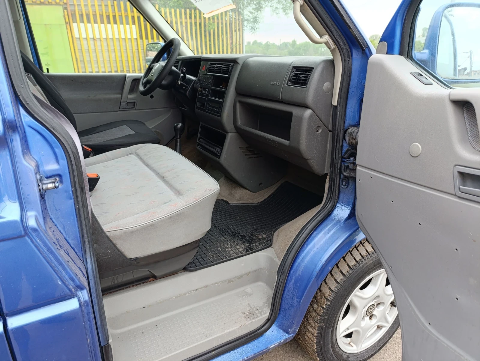 VW T4 2.5Tdi 102ps Long  - изображение 10