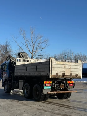 Volvo Fm 6x4R-440 с кран, снимка 6
