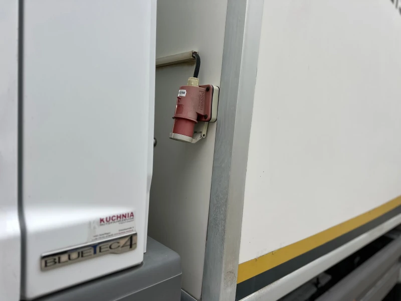 Mercedes-Benz Atego ТРЪБЕН ПЪТ!ХЛАДИЛЕН!ТОП!, снимка 4 - Камиони - 52492932