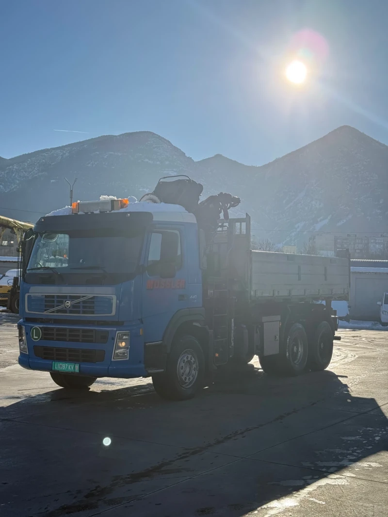 Volvo Fm 6x4R-440 с кран, снимка 8 - Камиони - 52938110